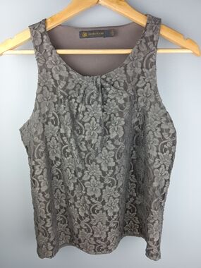 Outback Red Lace Overlay Sleeveless Top - Gray